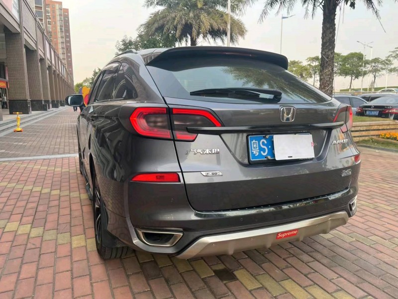 佛山17年本田冠道4