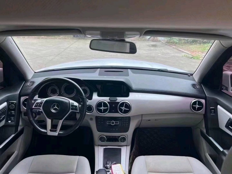 宜昌15年奔驰GLK6