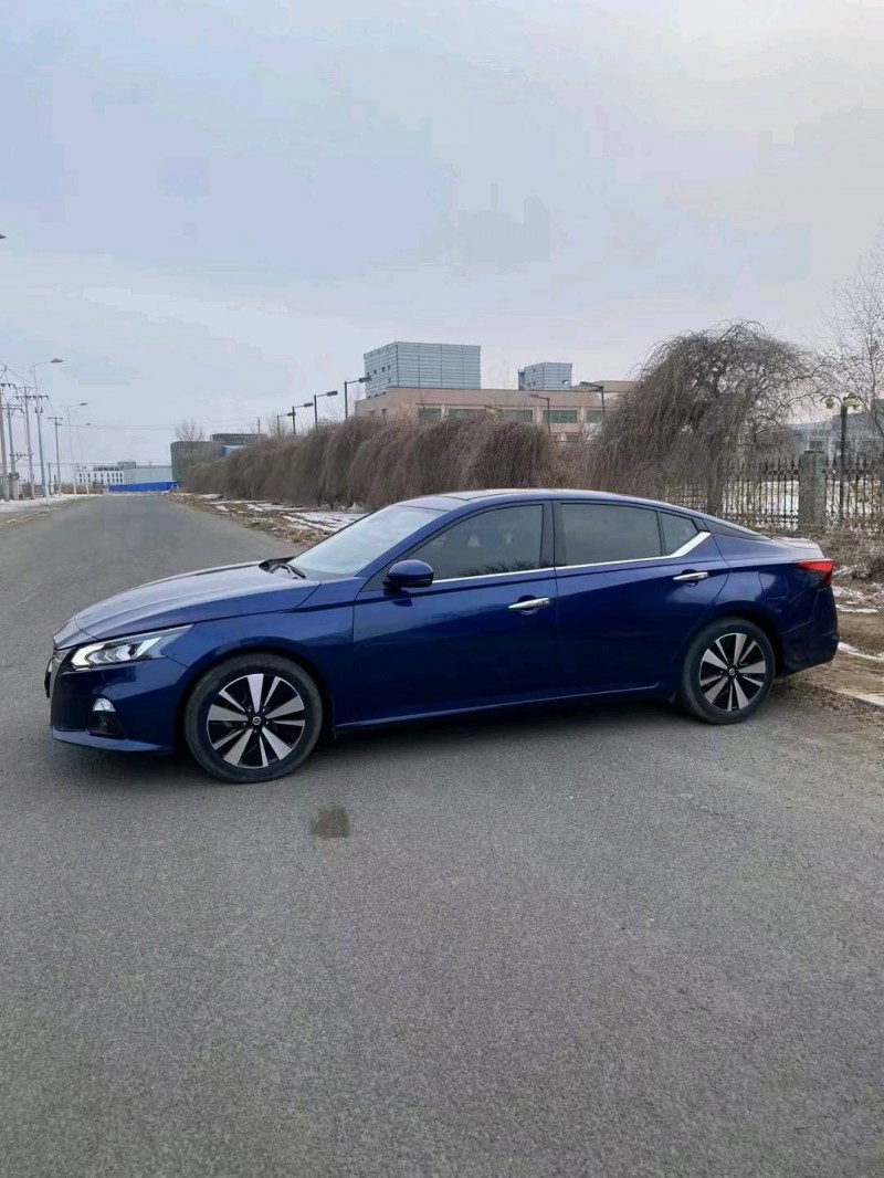 沈阳19年日产天籁8