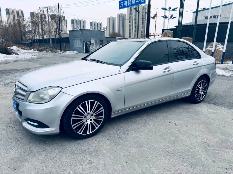 沈阳11年奔驰C3