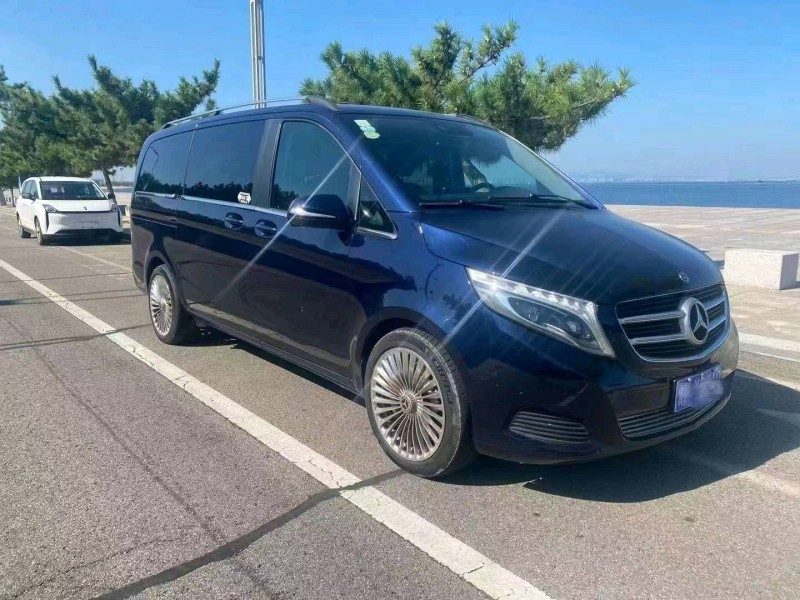 枣庄18年奔驰V2