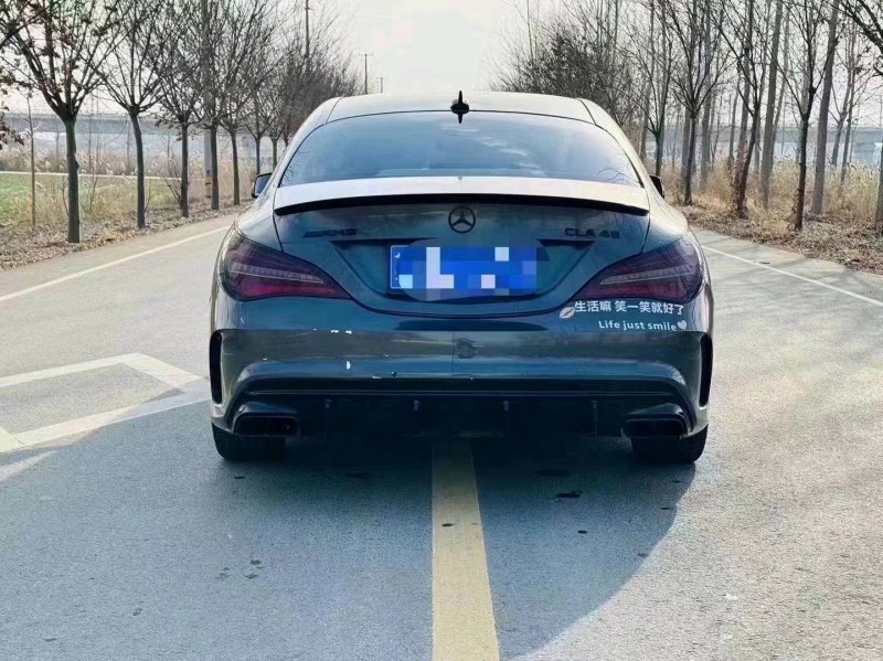徐州17年奔驰CLA4