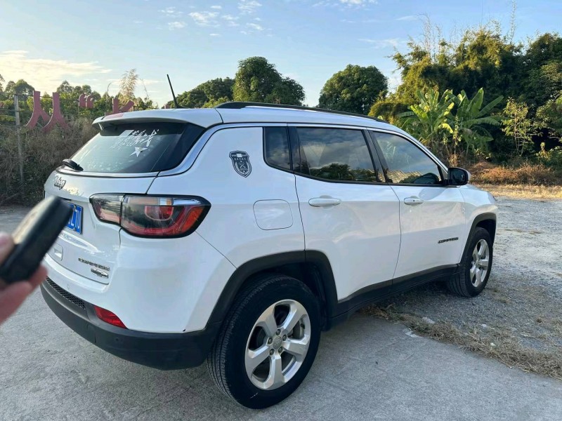 深圳17年Jeep指南者3