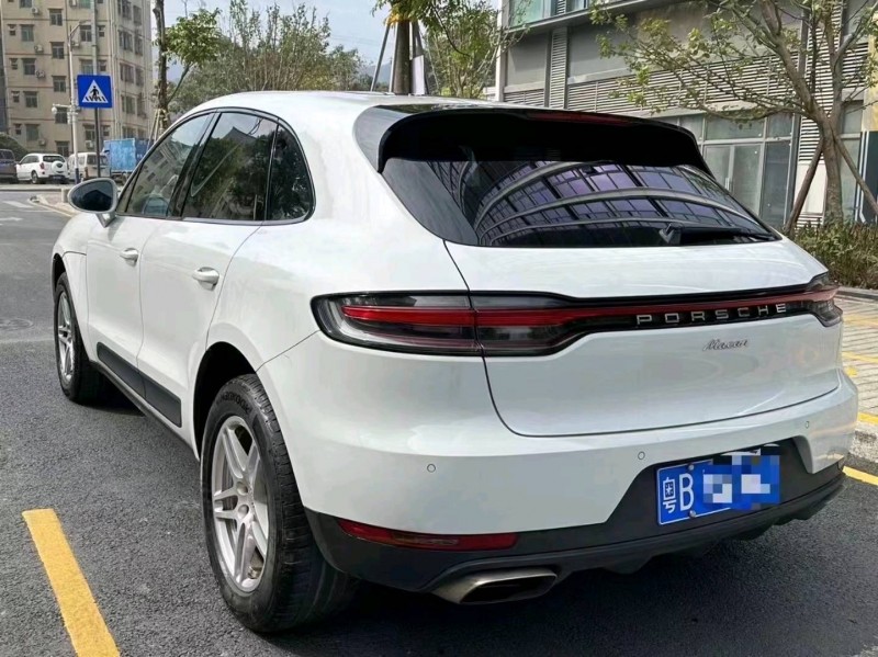 深圳20年保时捷Macan7
