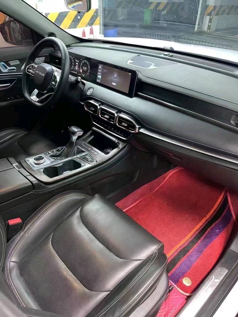 成都21年奇瑞捷途X706