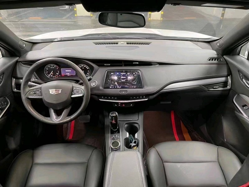 成都19年凯迪拉克ATS-L5