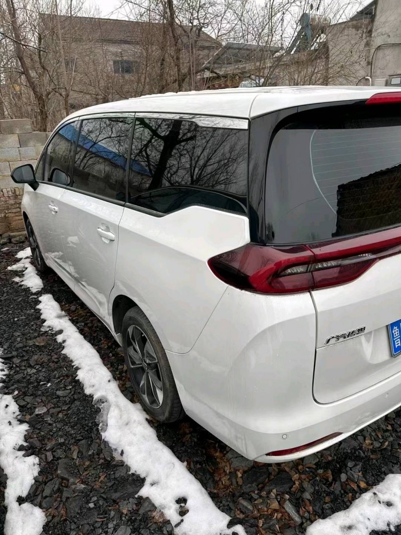 济南21年传祺M63