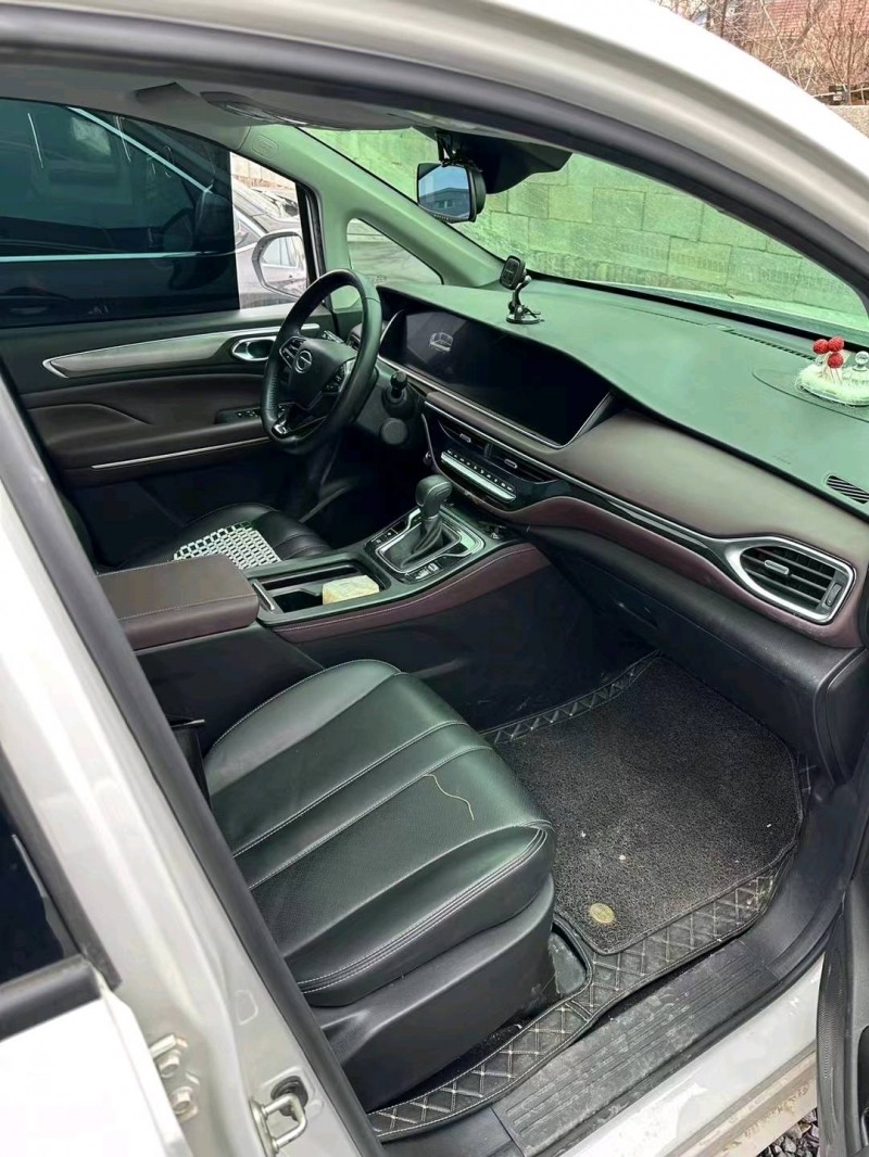 济南21年传祺M65