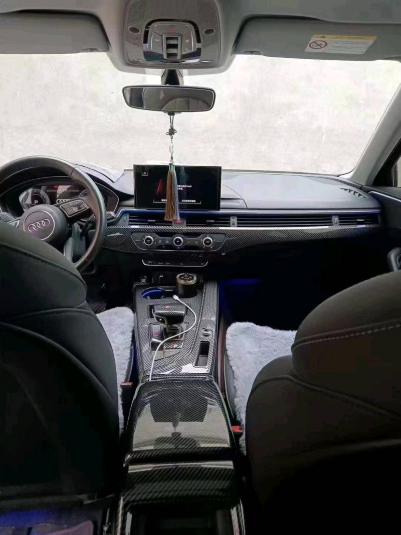 南宁22年奥迪A4L6