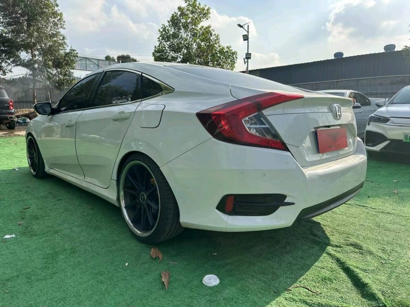 广州19年本田思域5