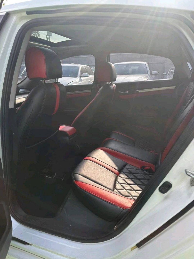 广州19年本田思域8