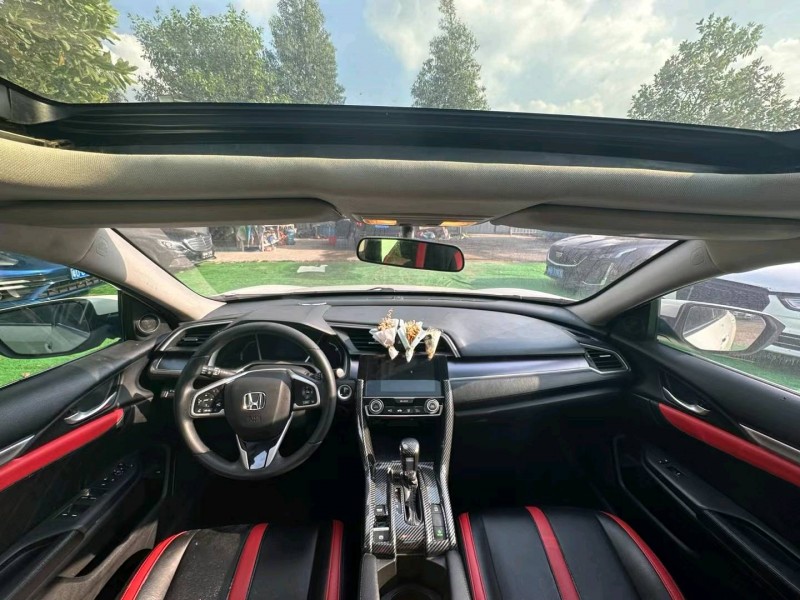 广州19年本田思域9