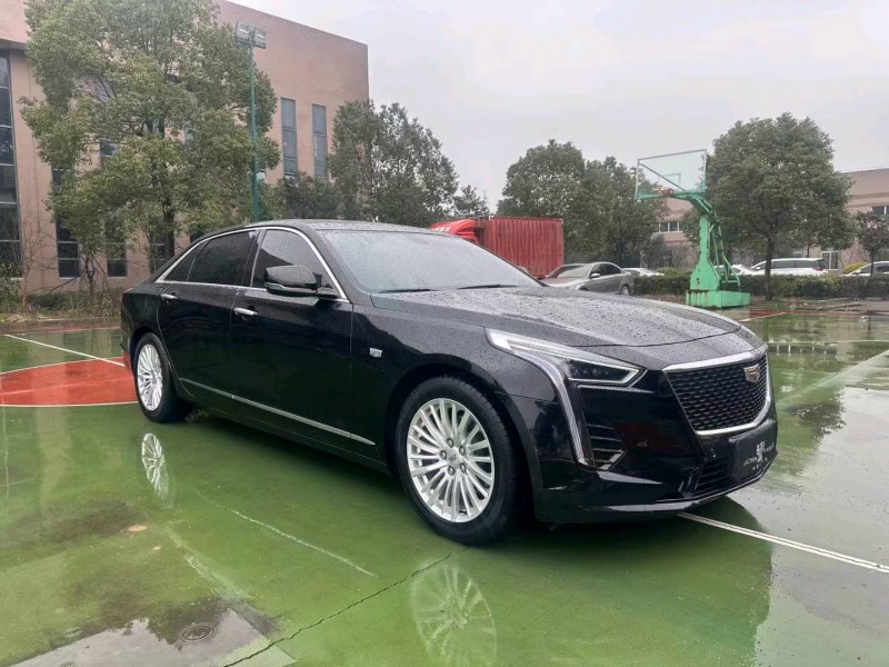 襄陽21年凱迪拉克CT63