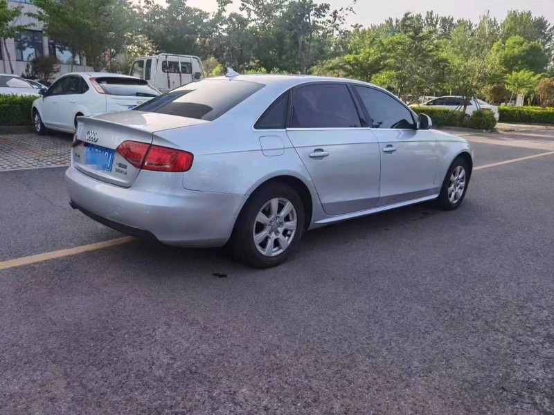潍坊13年奥迪A4L8