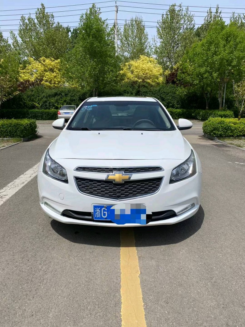 潍坊16年雪佛兰科鲁兹1