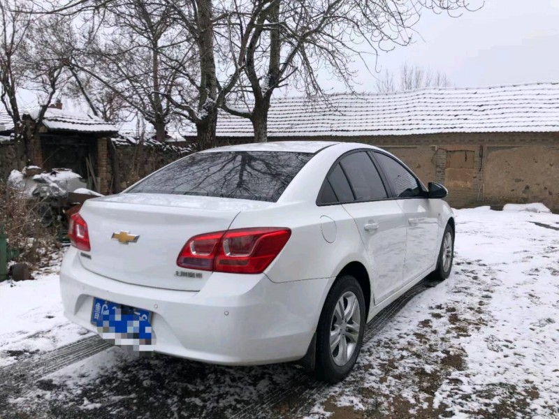 青岛15年雪佛兰科鲁兹7