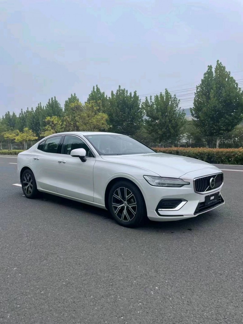 徐州23年沃尔沃S60L2
