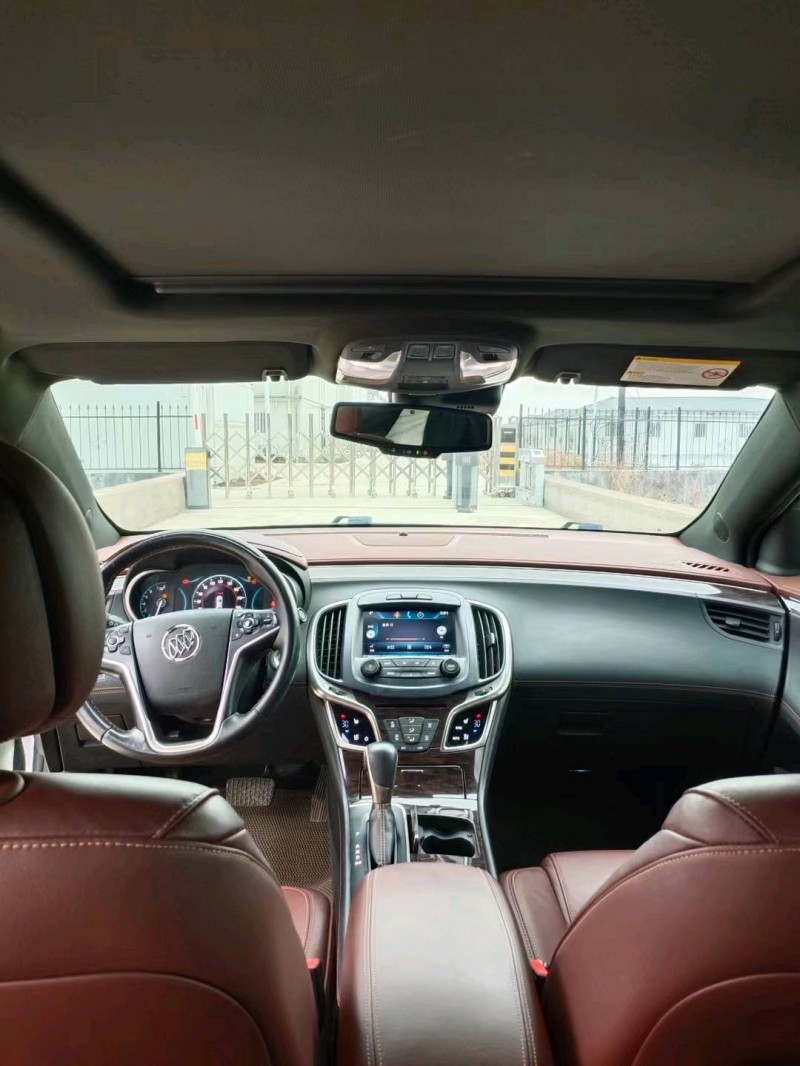 青岛14年别克君越4