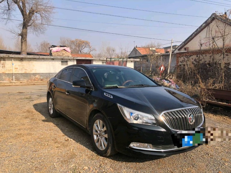 青岛15年别克君越2