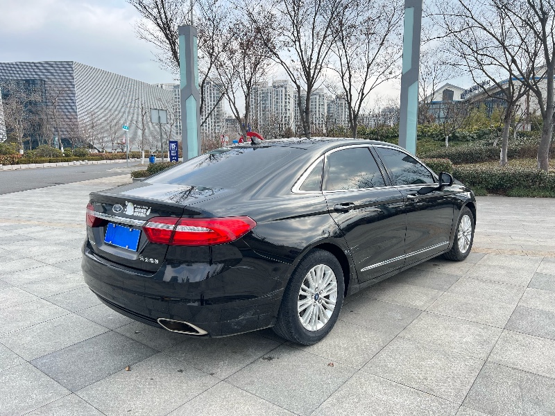 盐城19年福特金牛座6