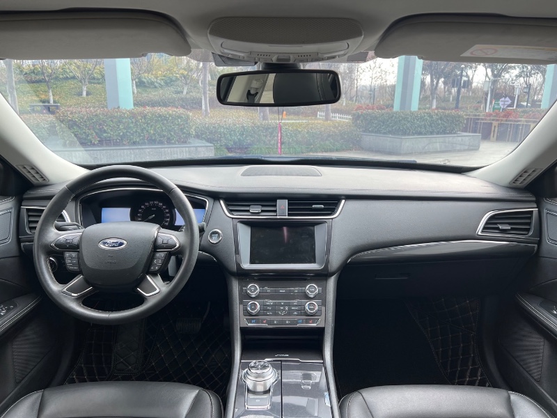 盐城19年福特金牛座9