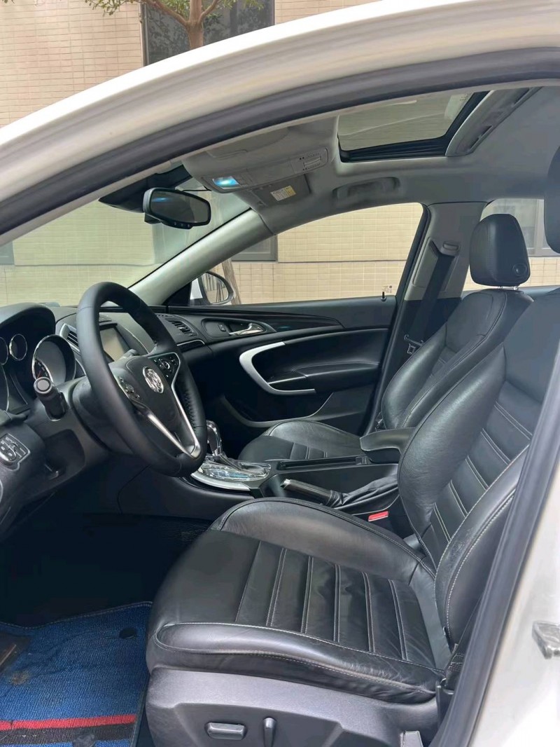 佛山16年别克君威5