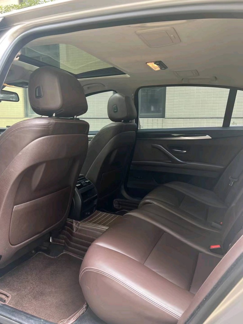 佛山15年宝马5系9