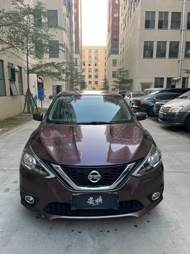 佛山17年日产轩逸1