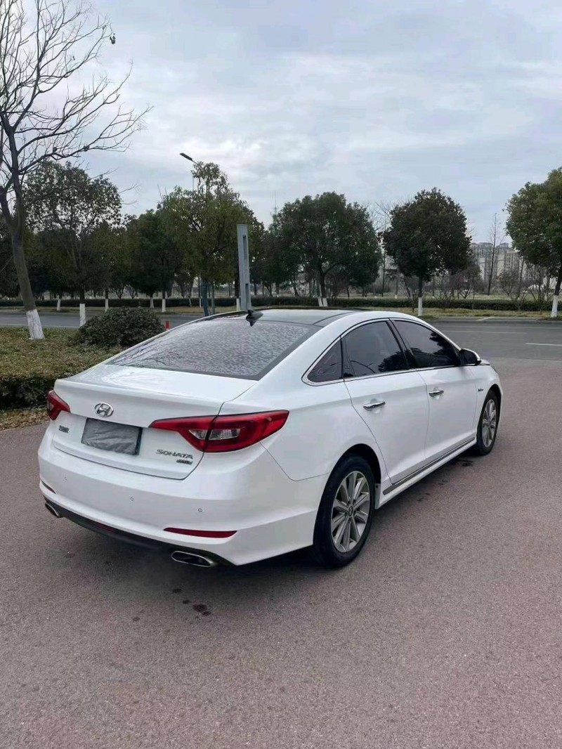 徐州17年现代索纳塔九7