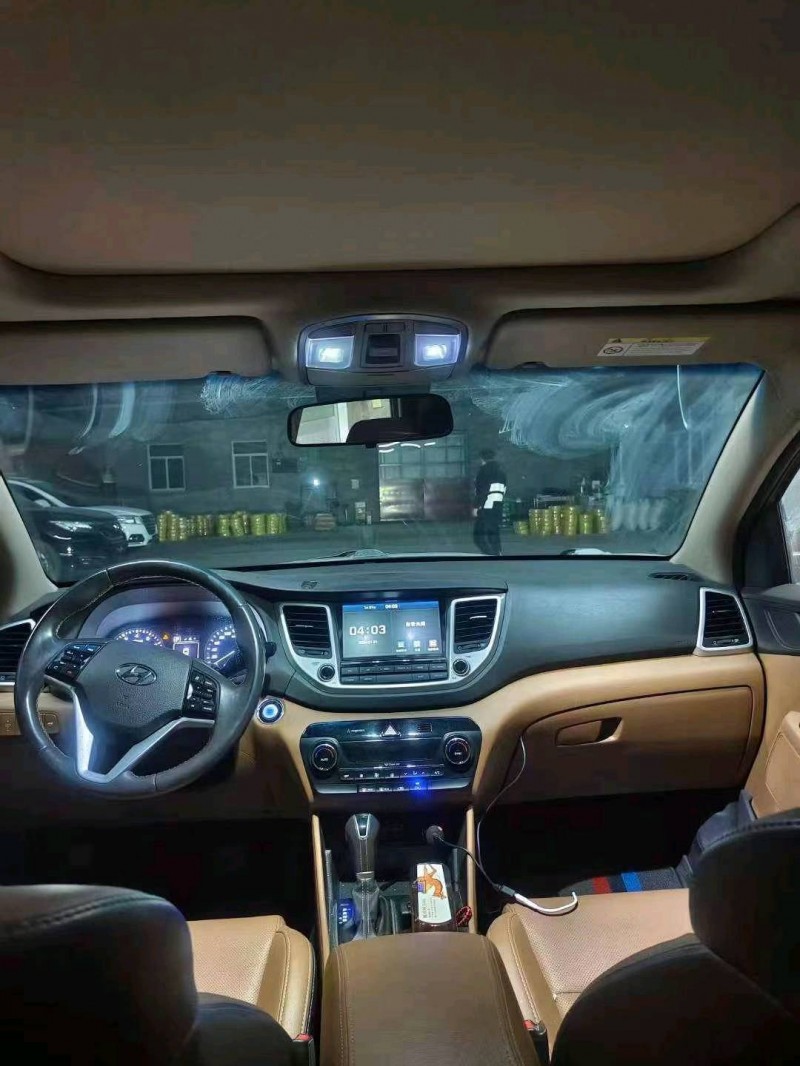 邯郸16年现代途胜7