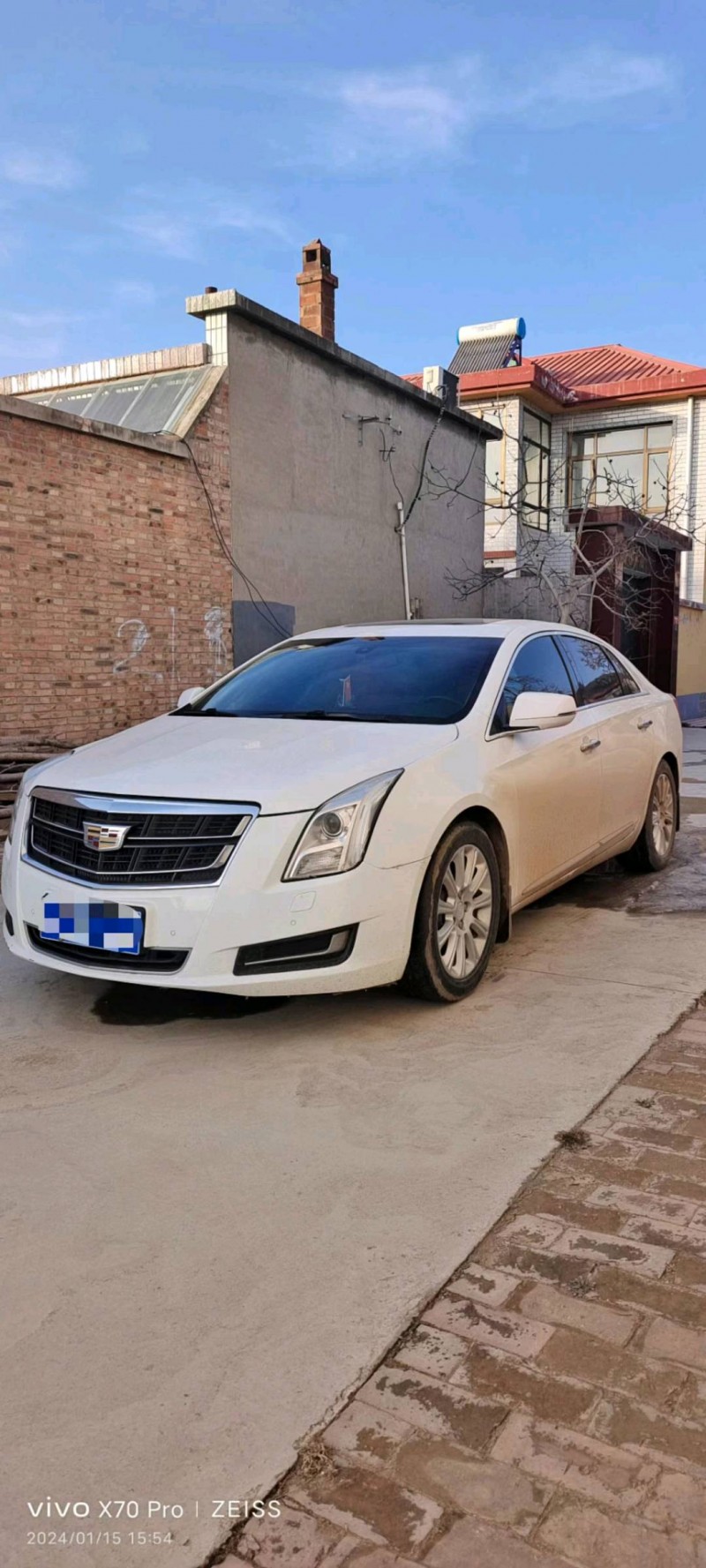 邯郸17年凯迪拉克XTS3