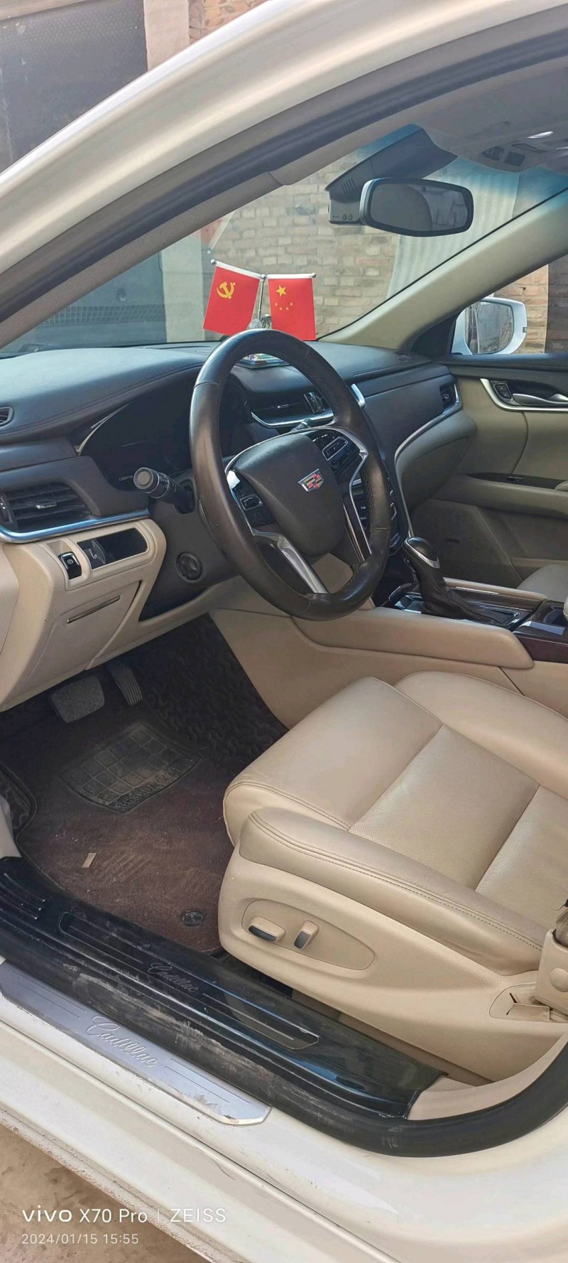 邯郸17年凯迪拉克XTS7