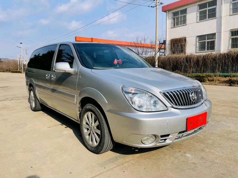 烟台17年别克GL82