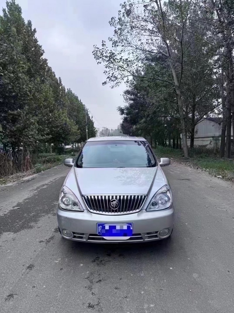 菏泽13年别克GL81