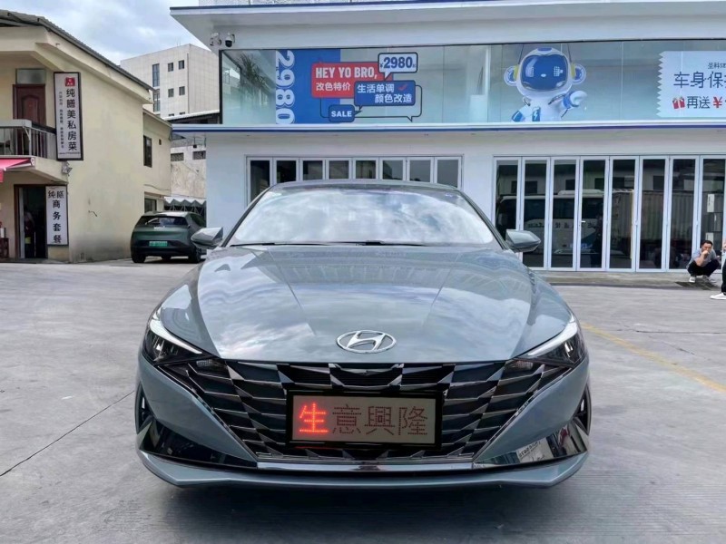 珠海23年现代伊兰特1