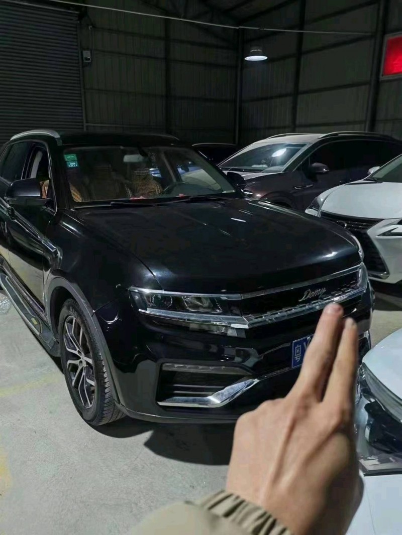 珠海17年众泰大迈X71