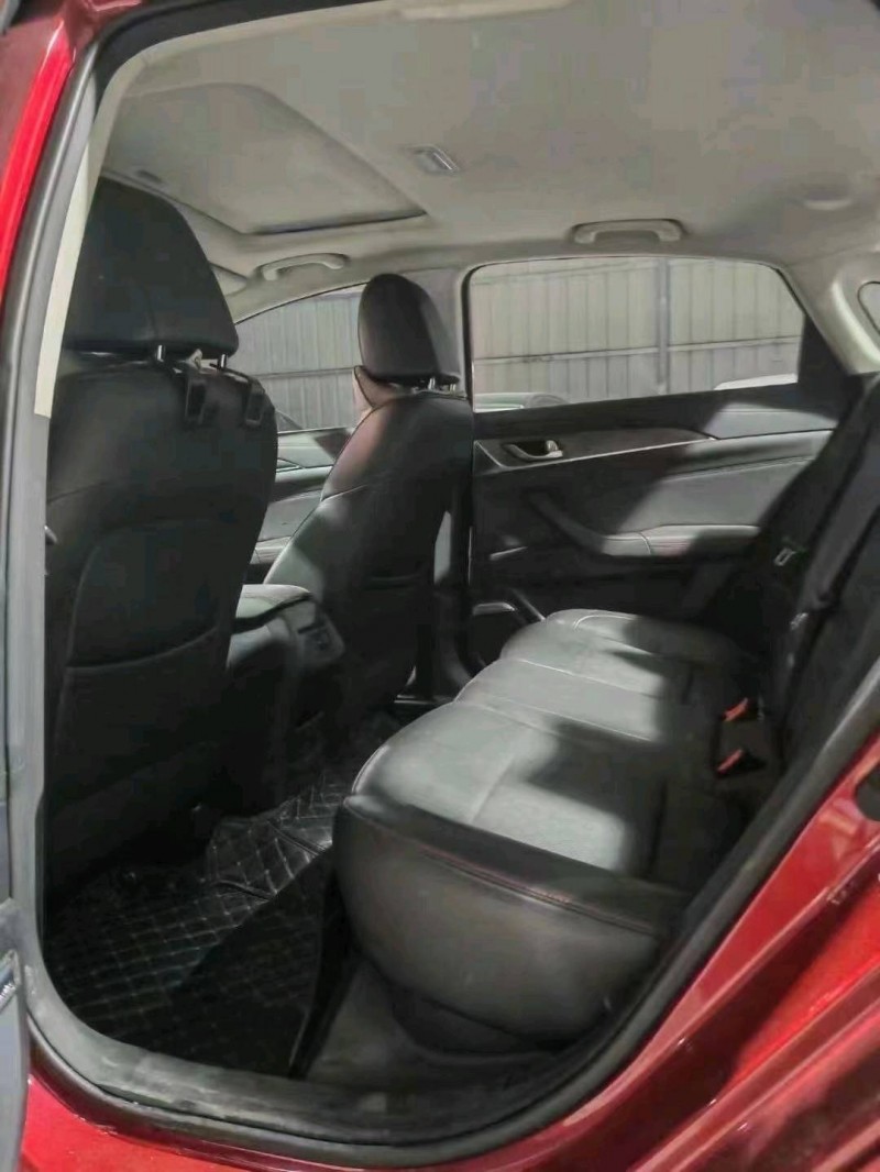 珠海20年长安汽车逸动6