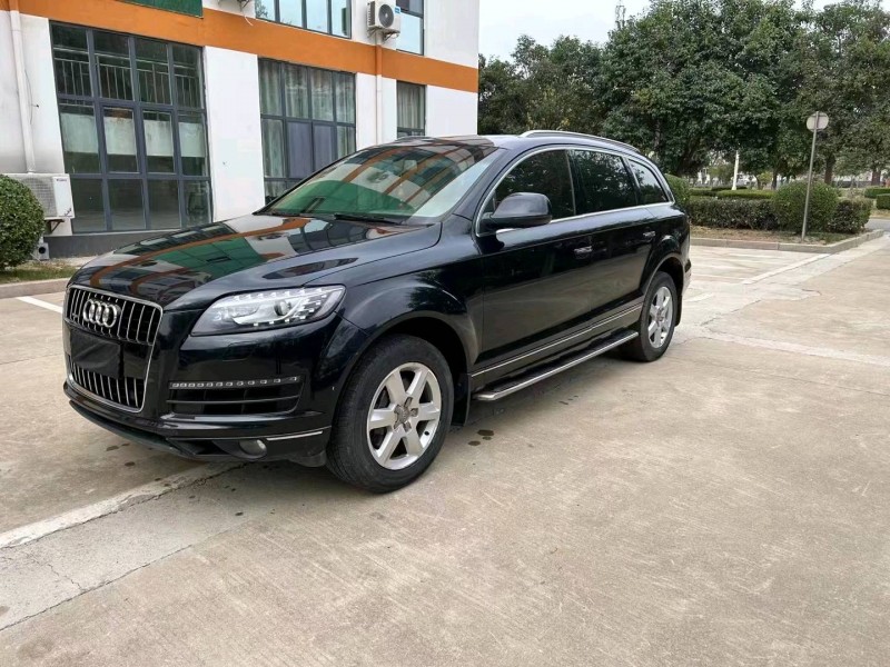 济宁11年奥迪Q79