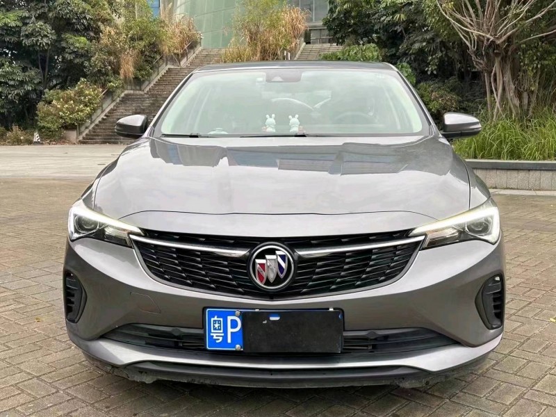 珠海21年别克威朗1