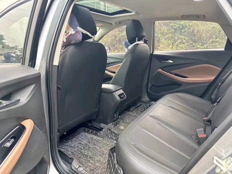 珠海21年别克威朗3