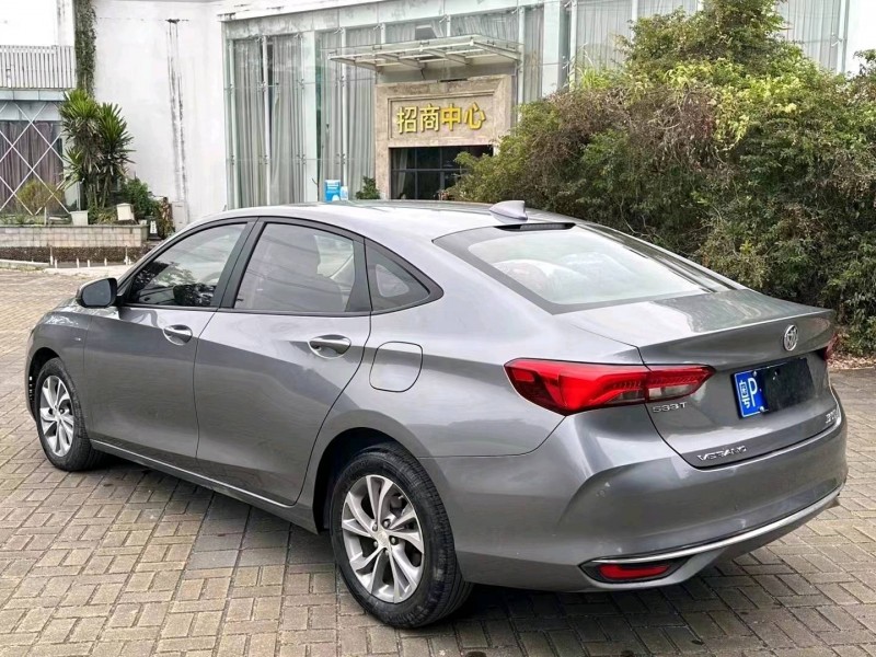 珠海21年别克威朗7