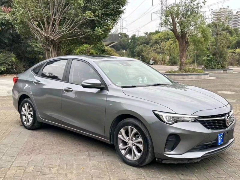 珠海21年别克威朗8