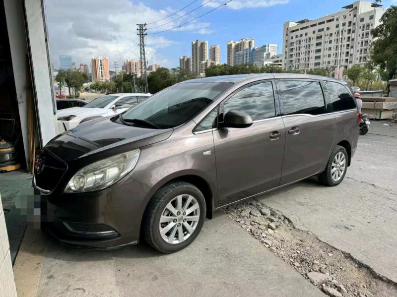 珠海18年别克GL82