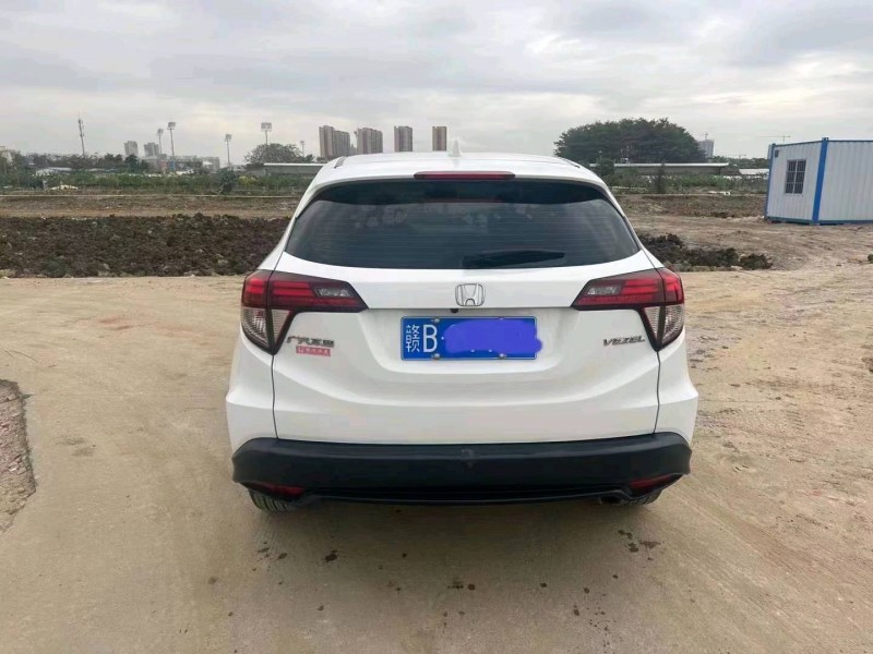 珠海22年本田缤智4