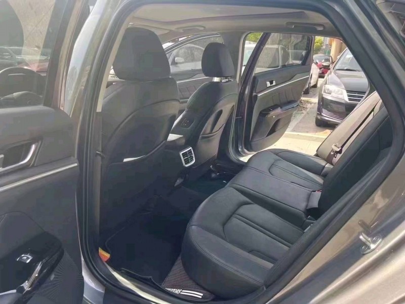 珠海21年起亚K54