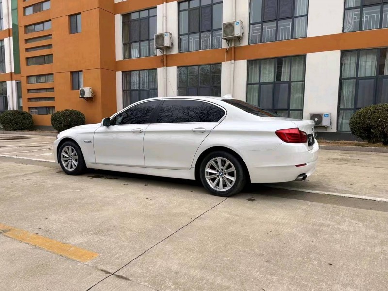 济宁14年宝马5系5