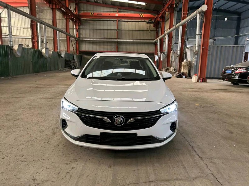 济宁20年别克威朗1