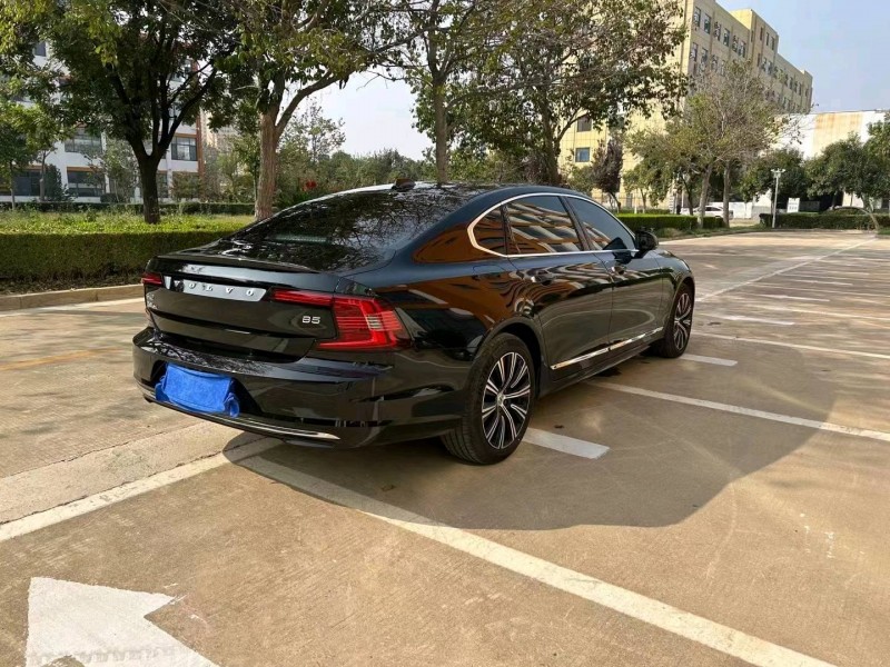 济宁22年沃尔沃S904
