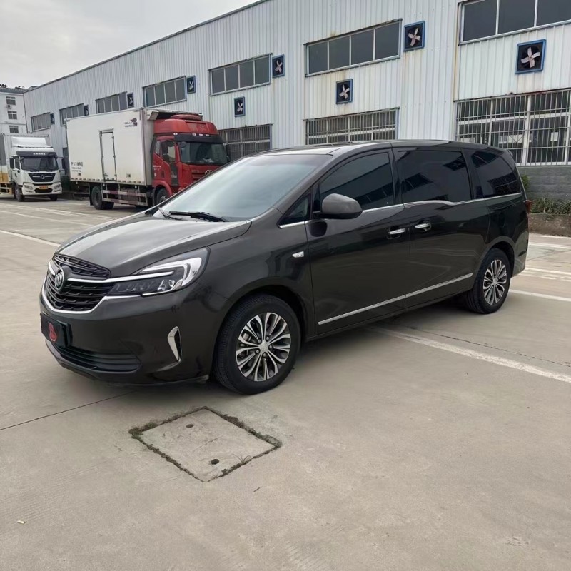 菏泽20年别克GL82