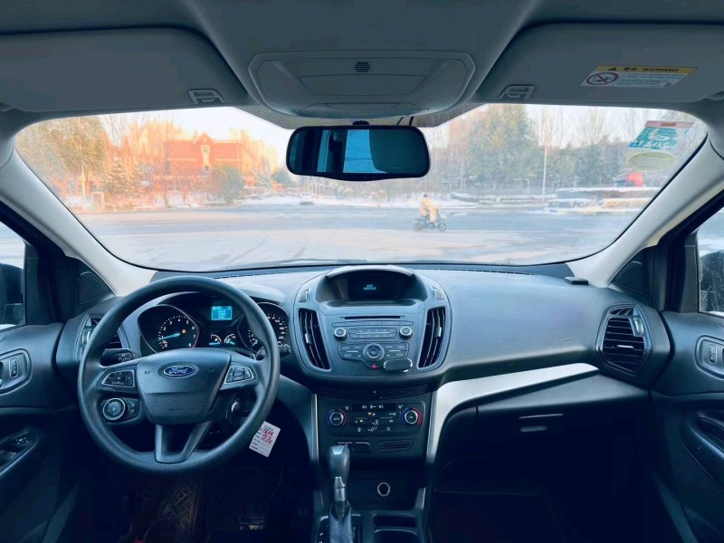 沈阳17年福特翼虎9